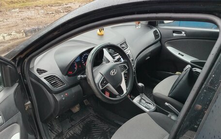 Hyundai Solaris II рестайлинг, 2014 год, 600 000 рублей, 9 фотография