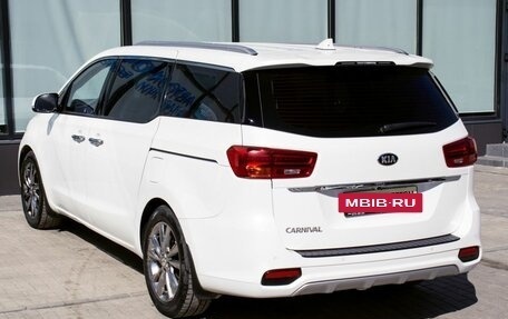 KIA Carnival III, 2019 год, 3 050 000 рублей, 3 фотография