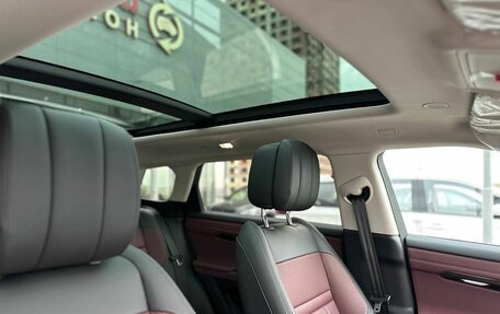 Land Rover Range Rover Evoque II, 2025 год, 5 990 000 рублей, 26 фотография