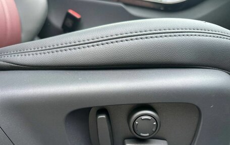 Land Rover Range Rover Evoque II, 2025 год, 5 990 000 рублей, 28 фотография