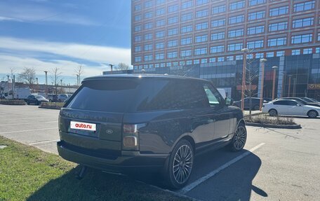 Land Rover Range Rover IV рестайлинг, 2020 год, 7 250 000 рублей, 2 фотография