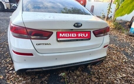 KIA Optima IV, 2019 год, 1 800 000 рублей, 4 фотография