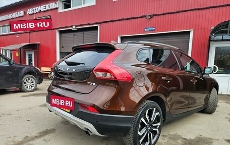 Volvo V40 Cross Country I, 2018 год, 1 580 000 рублей, 6 фотография