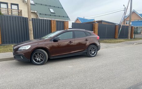 Volvo V40 Cross Country I, 2018 год, 1 580 000 рублей, 12 фотография