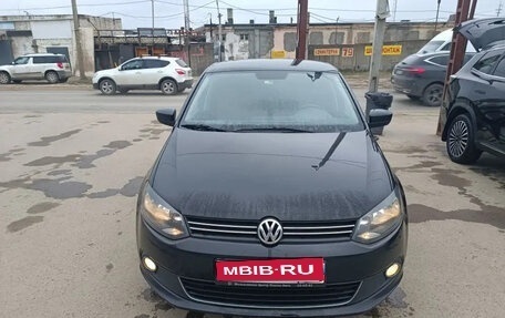 Volkswagen Polo VI (EU Market), 2014 год, 910 000 рублей, 1 фотография
