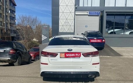KIA Optima IV, 2018 год, 950 000 рублей, 4 фотография