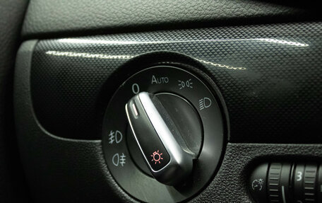 Volkswagen Jetta VI, 2011 год, 999 000 рублей, 16 фотография