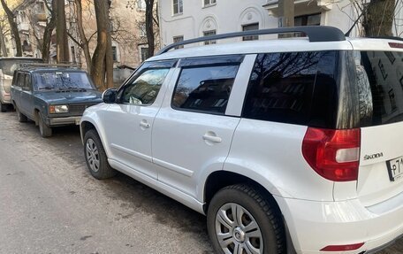 Skoda Yeti I рестайлинг, 2015 год, 980 000 рублей, 3 фотография