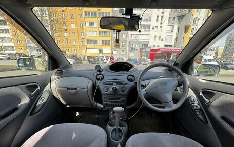 Toyota Platz, 2001 год, 300 000 рублей, 6 фотография