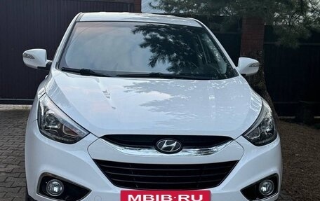 Hyundai ix35 I рестайлинг, 2014 год, 1 300 000 рублей, 2 фотография
