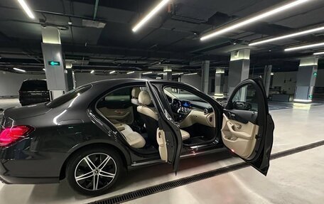 Mercedes-Benz C-Класс, 2019 год, 3 450 000 рублей, 11 фотография