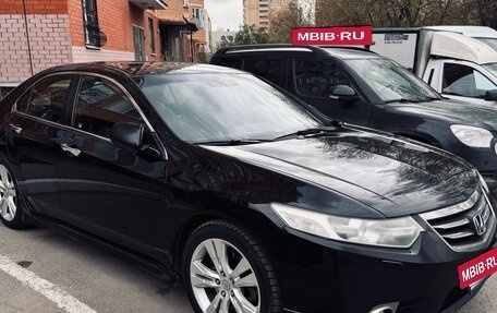 Honda Accord VIII рестайлинг, 2012 год, 1 250 000 рублей, 2 фотография