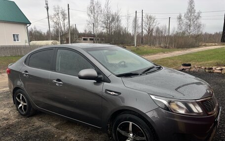 KIA Rio III рестайлинг, 2012 год, 800 000 рублей, 2 фотография