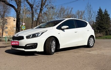 KIA cee'd III, 2015 год, 870 000 рублей, 2 фотография