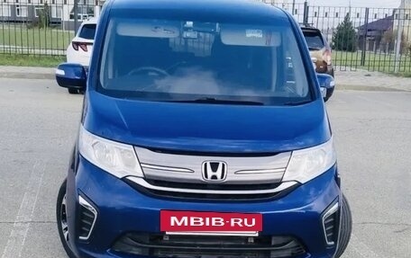 Honda Stepwgn IV, 2016 год, 1 550 000 рублей, 9 фотография