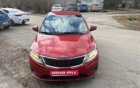 KIA Rio III рестайлинг, 2013 год, 849 000 рублей, 2 фотография