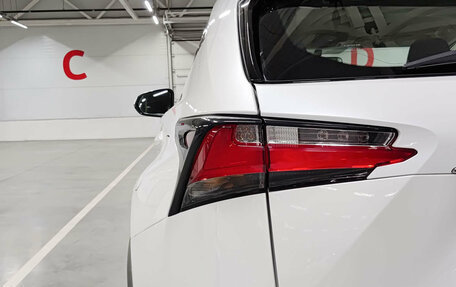 Lexus NX I, 2017 год, 2 570 000 рублей, 11 фотография