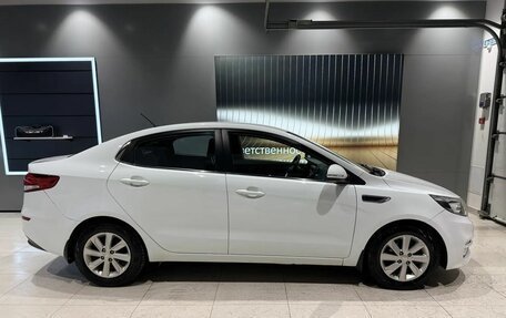 KIA Rio III рестайлинг, 2015 год, 1 100 000 рублей, 2 фотография