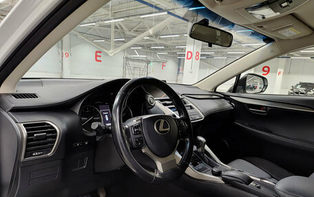 Lexus NX I, 2017 год, 2 570 000 рублей, 20 фотография