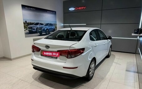KIA Rio III рестайлинг, 2015 год, 1 100 000 рублей, 4 фотография