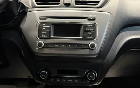 KIA Rio III рестайлинг, 2015 год, 1 100 000 рублей, 16 фотография