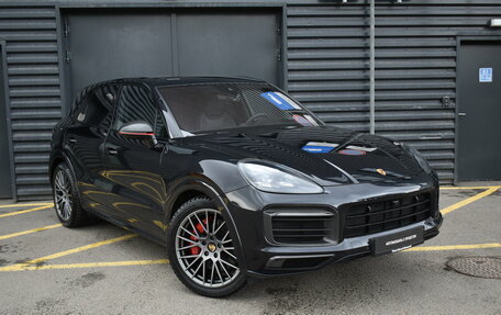 Porsche Cayenne III, 2021 год, 9 990 000 рублей, 3 фотография