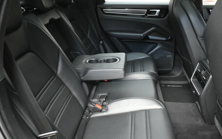 Porsche Cayenne III, 2021 год, 9 990 000 рублей, 19 фотография