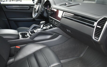 Porsche Cayenne III, 2021 год, 9 990 000 рублей, 16 фотография