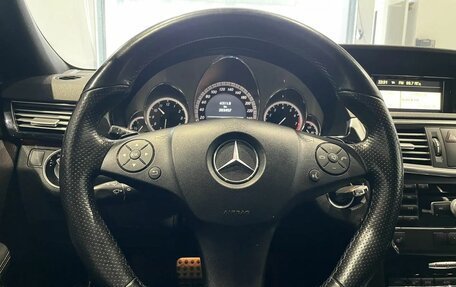 Mercedes-Benz E-Класс, 2011 год, 1 500 000 рублей, 14 фотография