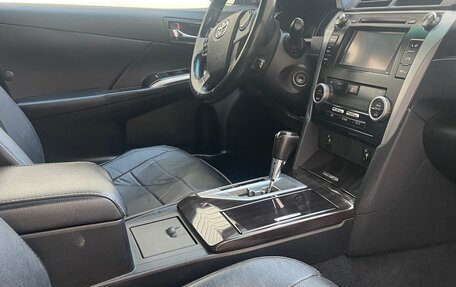 Toyota Camry, 2014 год, 1 800 000 рублей, 10 фотография