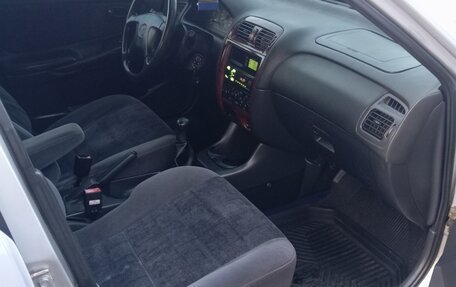 Mazda 626, 1999 год, 210 000 рублей, 7 фотография