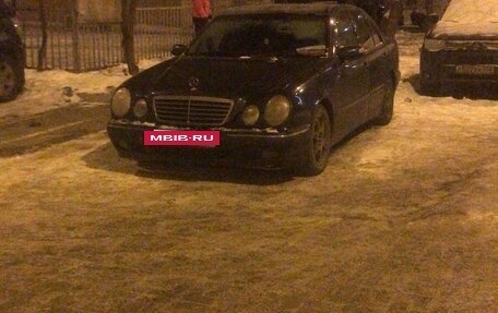 Mercedes-Benz E-Класс, 2001 год, 6 фотография