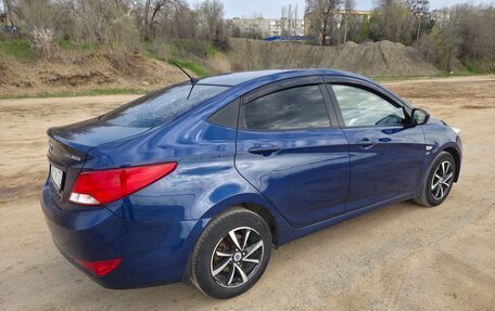 Hyundai Solaris II рестайлинг, 2015 год, 1 090 000 рублей, 6 фотография