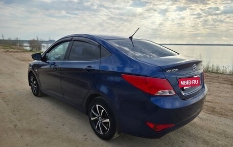 Hyundai Solaris II рестайлинг, 2015 год, 1 090 000 рублей, 4 фотография