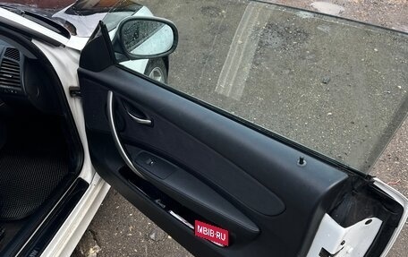 BMW 1 серия, 2010 год, 800 000 рублей, 11 фотография