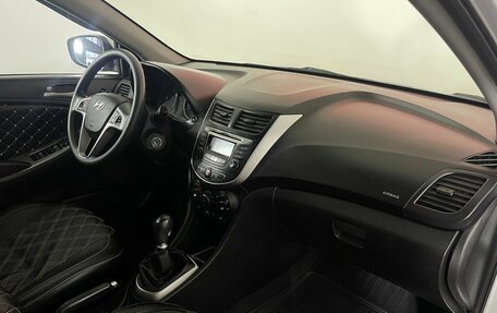 Hyundai Solaris II рестайлинг, 2014 год, 830 000 рублей, 11 фотография