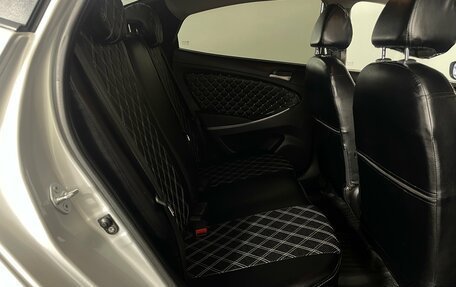 Hyundai Solaris II рестайлинг, 2014 год, 830 000 рублей, 23 фотография