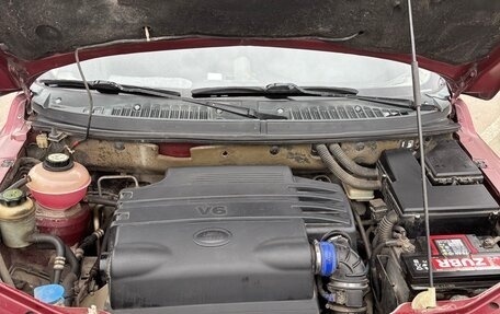 Land Rover Freelander II рестайлинг 2, 2002 год, 750 000 рублей, 12 фотография