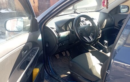 KIA cee'd I рестайлинг, 2010 год, 850 000 рублей, 4 фотография