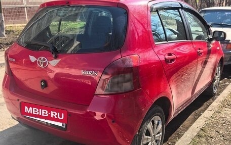 Toyota Yaris III рестайлинг, 2008 год, 500 000 рублей, 2 фотография