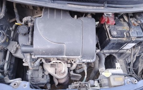 Toyota Yaris III рестайлинг, 2008 год, 650 000 рублей, 6 фотография