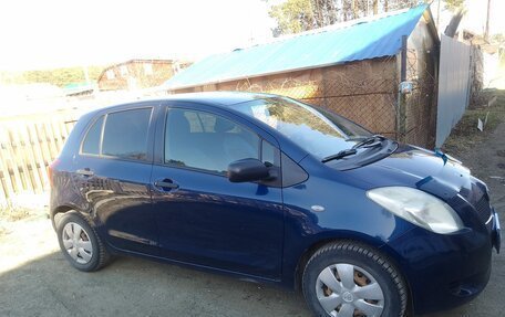Toyota Yaris III рестайлинг, 2008 год, 650 000 рублей, 8 фотография