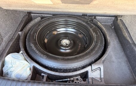 Volkswagen Tiguan I, 2010 год, 1 089 000 рублей, 20 фотография