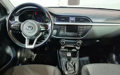 KIA Rio IV, 2018 год, 1 549 000 рублей, 11 фотография