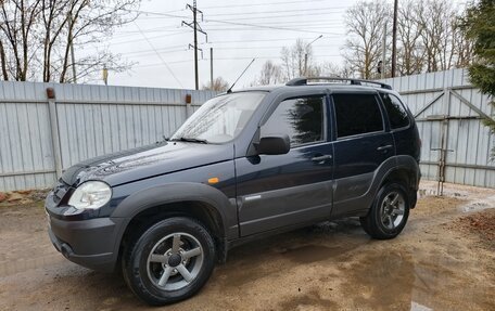 Chevrolet Niva I рестайлинг, 2009 год, 438 000 рублей, 7 фотография