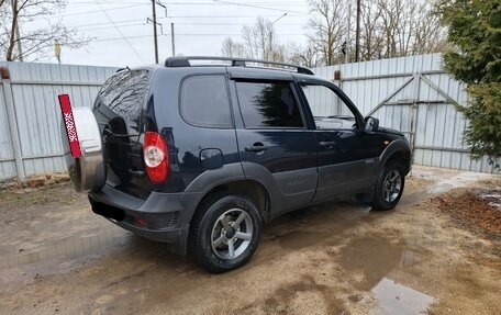 Chevrolet Niva I рестайлинг, 2009 год, 438 000 рублей, 3 фотография