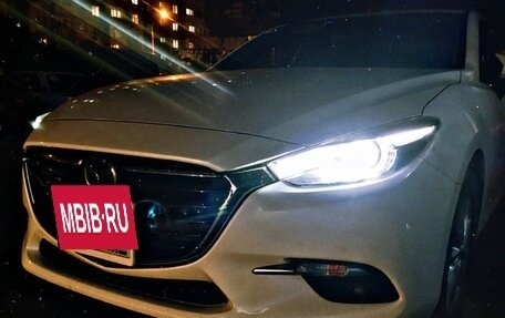 Mazda Axela, 2017 год, 1 400 000 рублей, 2 фотография