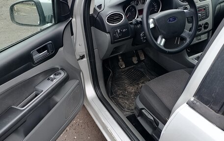 Ford Focus II рестайлинг, 2011 год, 390 000 рублей, 8 фотография