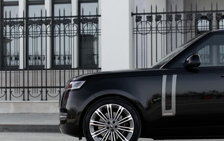 Land Rover Range Rover IV рестайлинг, 2022 год, 19 999 000 рублей, 2 фотография