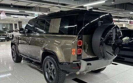 Land Rover Defender II, 2024 год, 13 690 000 рублей, 2 фотография